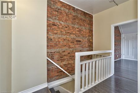 340 CANNON Street E Unit# 2, Hamilton, Ontario, L8L2B9 - Photo 4
