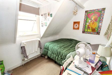4 bedroom terraced house to rent - Photo 3
