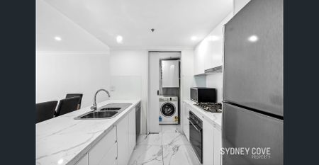 FULLY RENOVATED APARTMENT IN A FANTASTIC LOCATION | Furnished - Photo 5