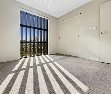 Brand New Townhouse - Photo 2