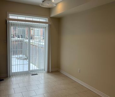 For Lease - 21 Spruce Pine Crescent, Vaughan, Ontario - Photo 2