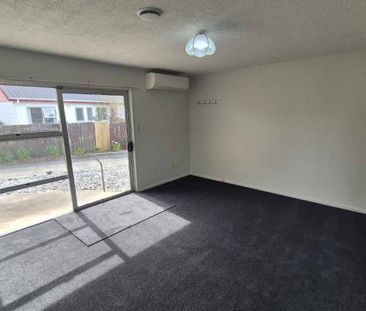 Fresh & Perfectly Located - Photo 5