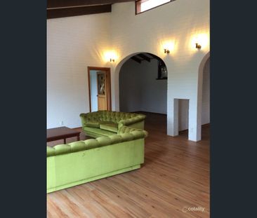 This unique 4 Bedroom property with pool is one in a million - Photo 1