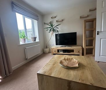 3 Bed Semi-Detached House, Frank Birchall Close, M40 - Photo 1