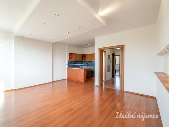 Pronájem bytuRenting an apartment 3+kk, 72 m2 - Photo 1