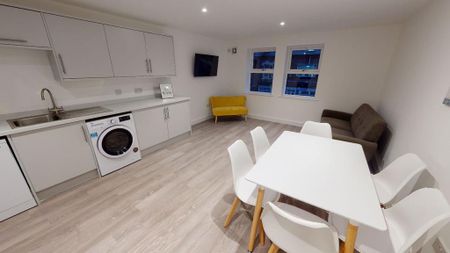 10 bedroom house to rent - Photo 2