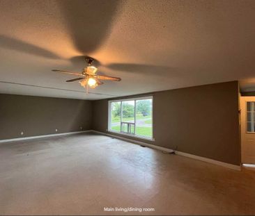 For Lease - 4085 King Street, Caledon, Ontario - Photo 6