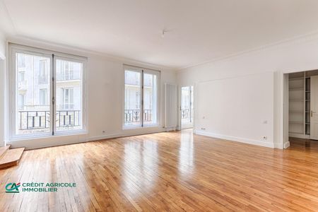 location Appartement T7 DE 360.2m² À PARIS - Photo 3