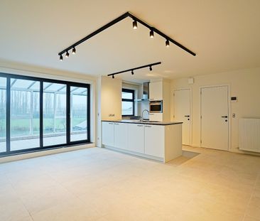 Compleet gerenoveerd appartement te Buggenhout - Photo 4