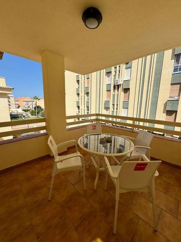 Alquiler de piso en Plaza del Remo - Photo 4