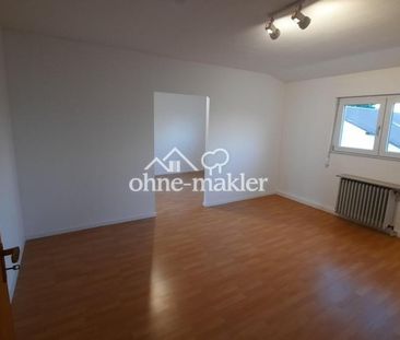 Exklusive Wohnung mit 4,5 Zimmern, EBK und Balkon in Hettenleidelheim - Photo 1