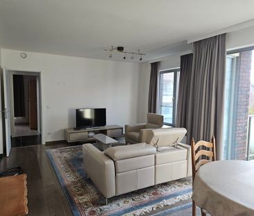 Appartement te huur - Photo 1