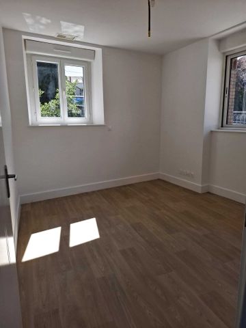 Location Appartement 2 pièces 43m² CUSSET 03300 - Photo 2