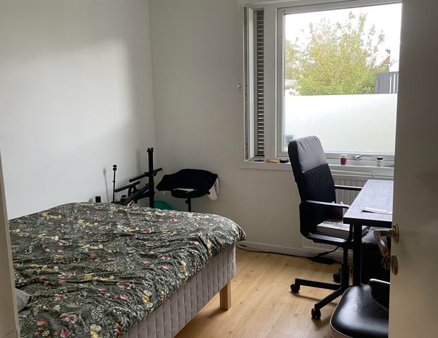 Mariehällsvägen, Åkersberga - Photo 1