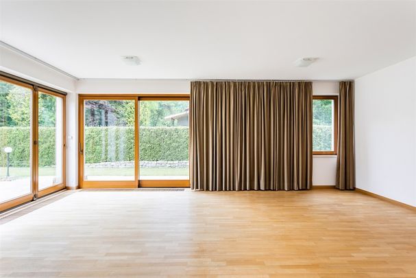 DOM NA WYNAJEM - KONSTANCIN JEZIORNA - Zdjęcie 1