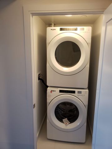 For Lease - 225 Village Green Square Unit# 1706, Toronto, Ontario - Photo 2