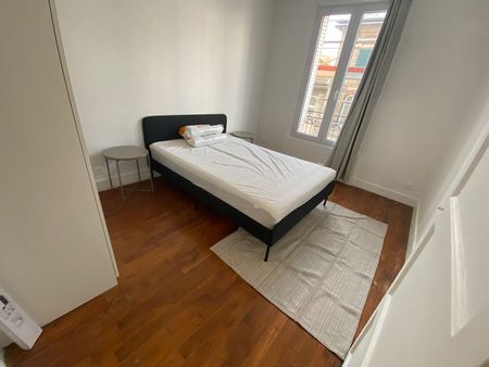 proche place république - Photo 2