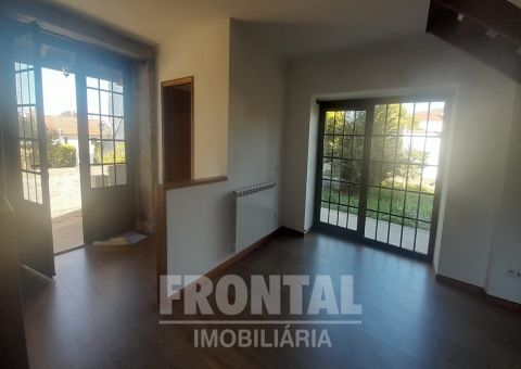 Moradia Isolada T2