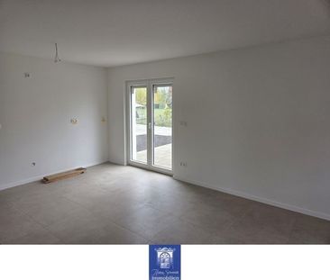 Erstbezug! Hochwertige Familienwohnung über 2 Ebenen! Terrasse, Gar... - Foto 1