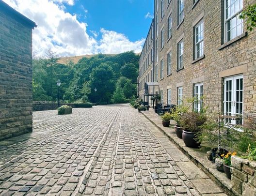 Clough Mill, Little Hayfield - Photo 1