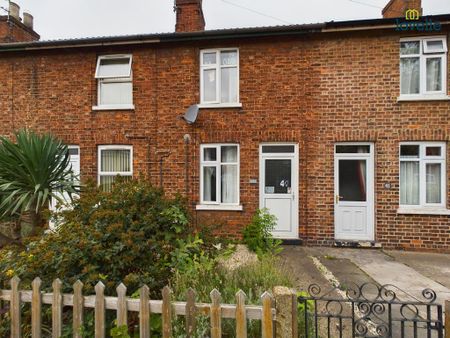 2 bedroom terraced house to rent - Photo 5