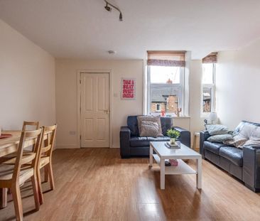 4 bedroom maisonette to rent - Photo 1