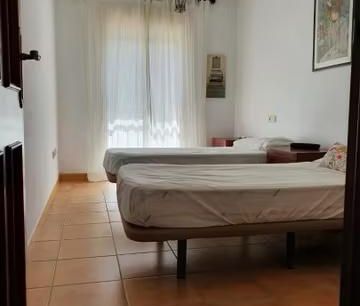 Casa en alquiler en Benahavis, Benahavis - Photo 1