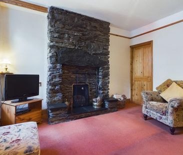 2 bedroom terraced house to rent - Photo 2