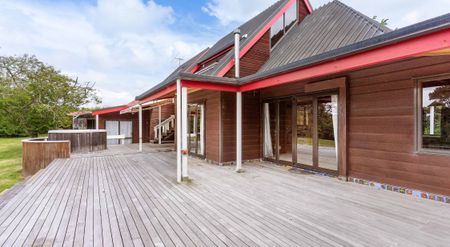 Lifestyle Living With Space And Views - Photo 2