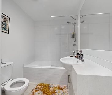 107/14 Bell Street, Coburg VIC 3058 - Photo 4