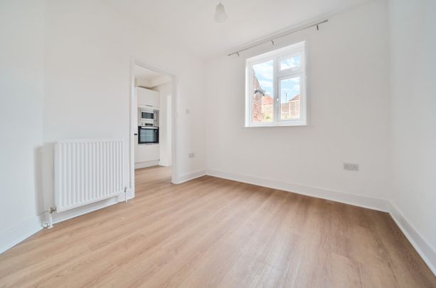 3 bedroom detached house to rent - Photo 1