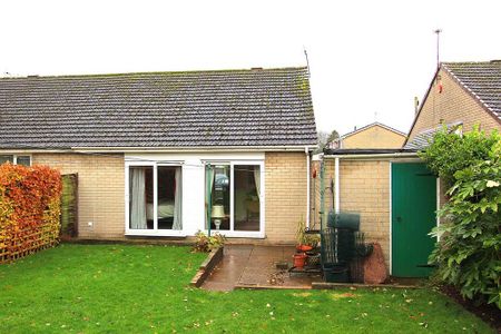 2 bedroom semi-detached bungalow to rent - Photo 5