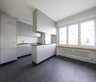 Helle Wohnung an schöner Lage! - Foto 3