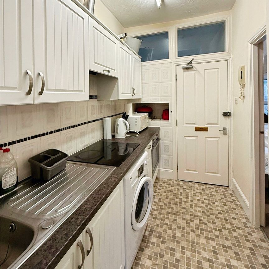 1 bedroom apartment to rent St. Michaels Road, Bournemouth, Dorset, BH2 - Photo 1