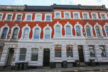 Studio to rent - Photo 5