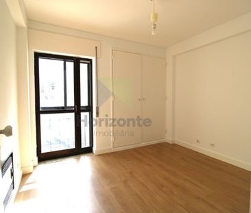 3 bedroom luxury Apartment for rent in Alameda das Linhas de Torres... - Photo 4