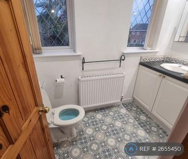 3 bedroom detached house to rent - Photo 3