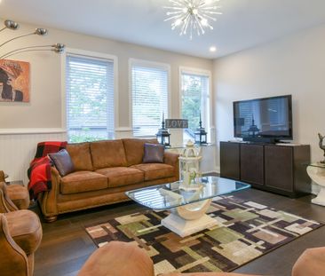 For Lease - 56-1 Florence Street, Huntsville, Ontario - Photo 1