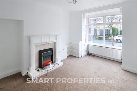 Lynndale Avenue, Huddersfield - Photo 4