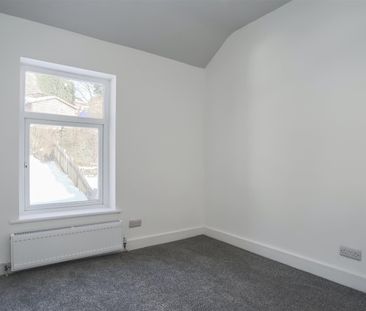 Fairfield Avenue, Rossendale - Photo 6