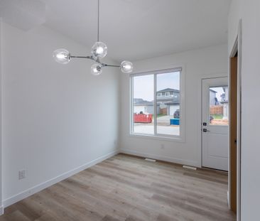 Jade Townhouses - Photo 3