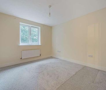 Benedict Court, High Wycombe, HP13 - Photo 1