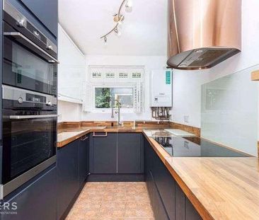 Leighton Lodge, Branksome Wood Road, Bournemouth, BH2 - Photo 1