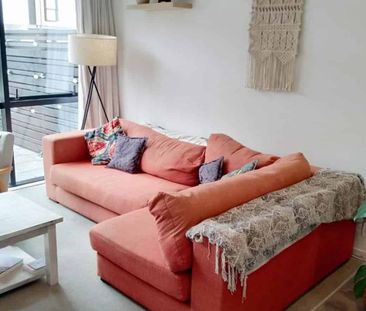 Modern Townhouse Living in a Prime Mount Wellington Location - Photo 1