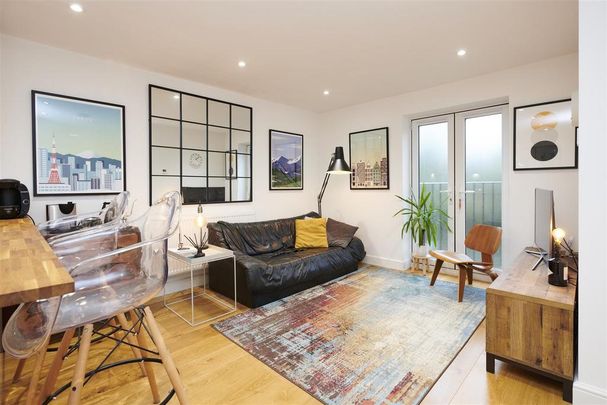 1 bedroom duplex to rent - Photo 1