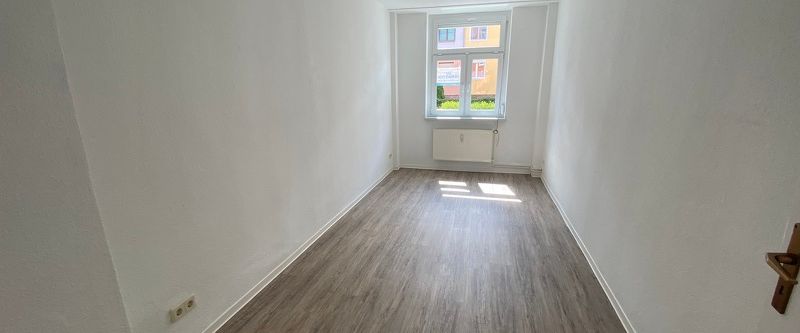 3-Raum-Wohnung im Erdgeschoss zu vermieten - Photo 1