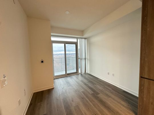 For Lease - 8 Interchange Way Unit# 3903, Vaughan, Ontario - Photo 1