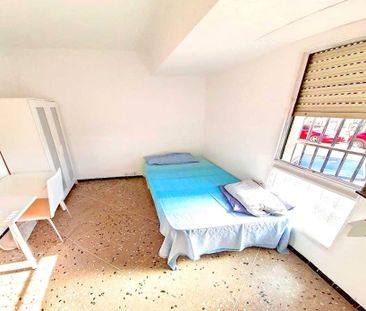 Carrer del Submarí, Valencia, Valencian Community 46009 - Photo 1