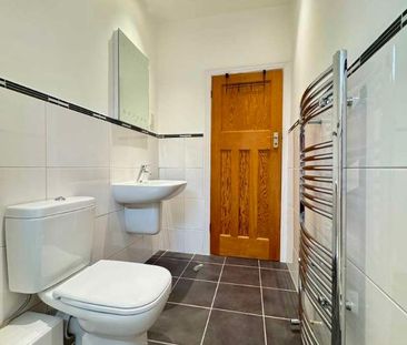 Closefield Grove, Monkseaton, Whitley Bay, NE25 - Photo 2