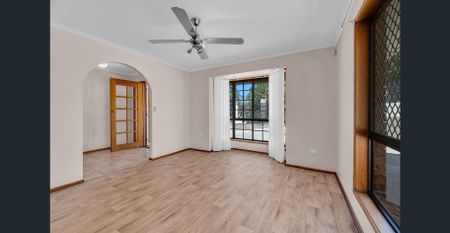 Spacious Family Living with Pool, Huge Shed & Dual Laneway Access - Photo 2